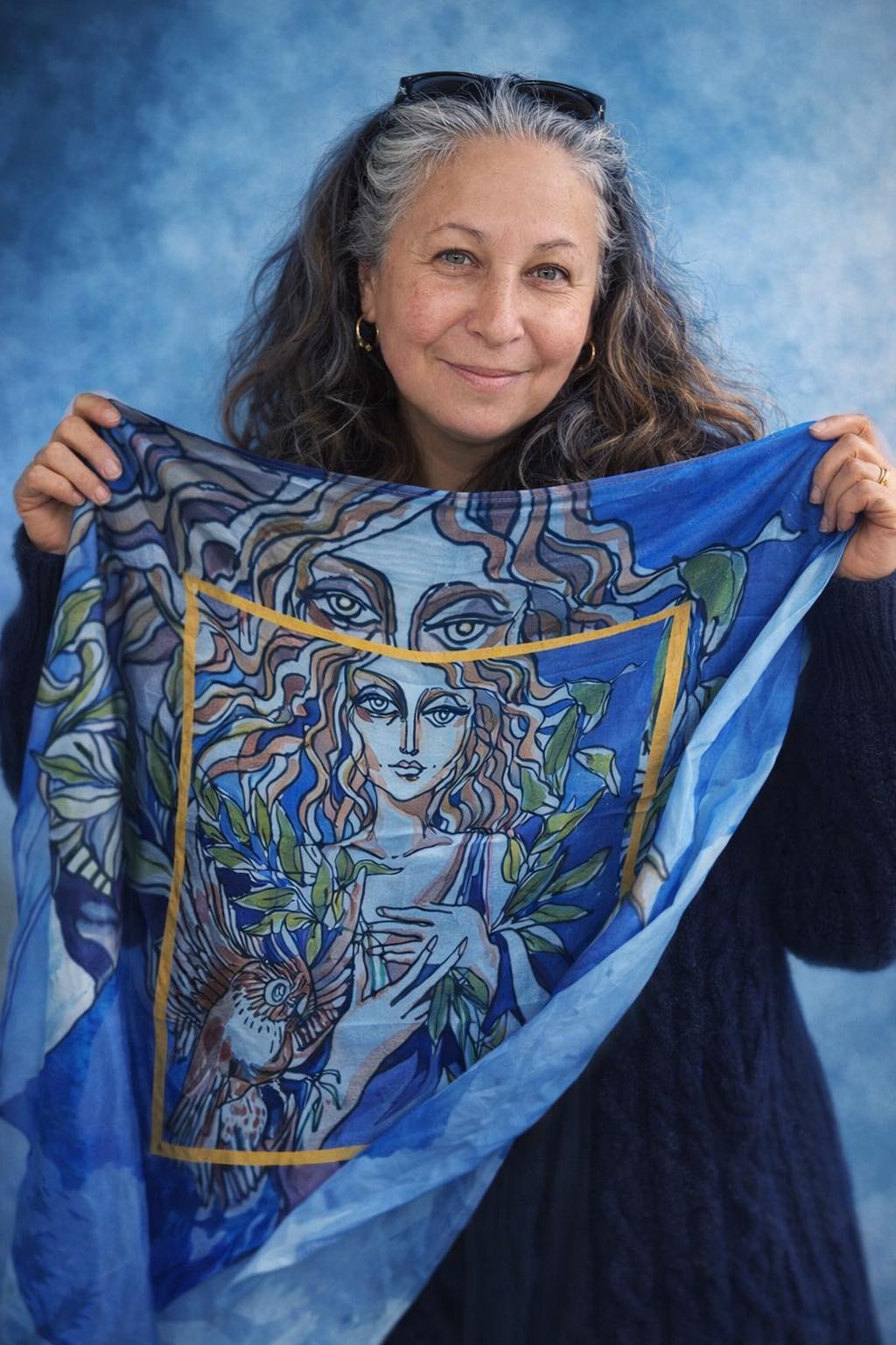 2 платка + книга «7 дней счастья. Греция. Пелопоннес» Авторский арт-проект Тани Арет и Инны Павлечка-Тумаркин